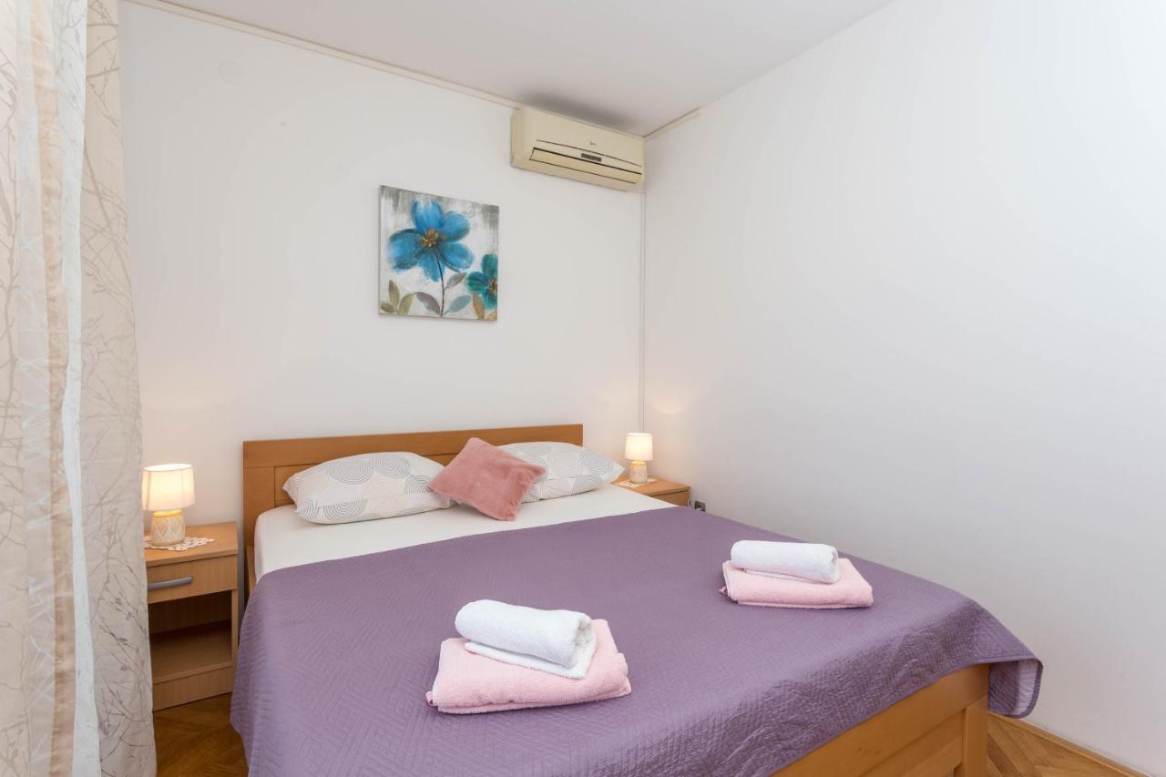 Apartment Tasina Hvar Town Exterior photo